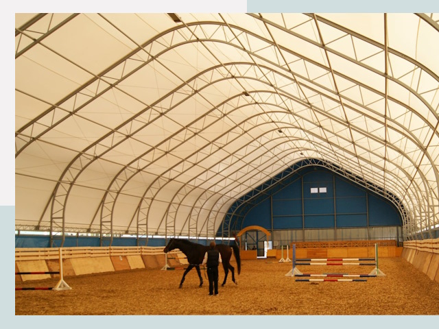 Строительство конных манежей в Копейске